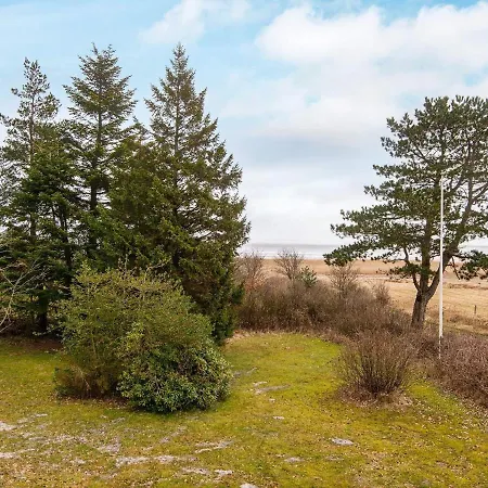 10 Person In R M By Traum Bolilmark